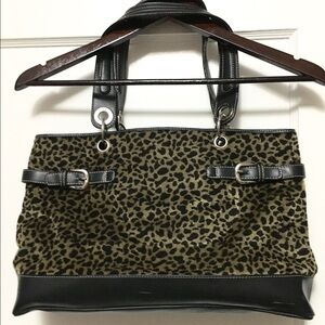 Tommy Hilfiger purse